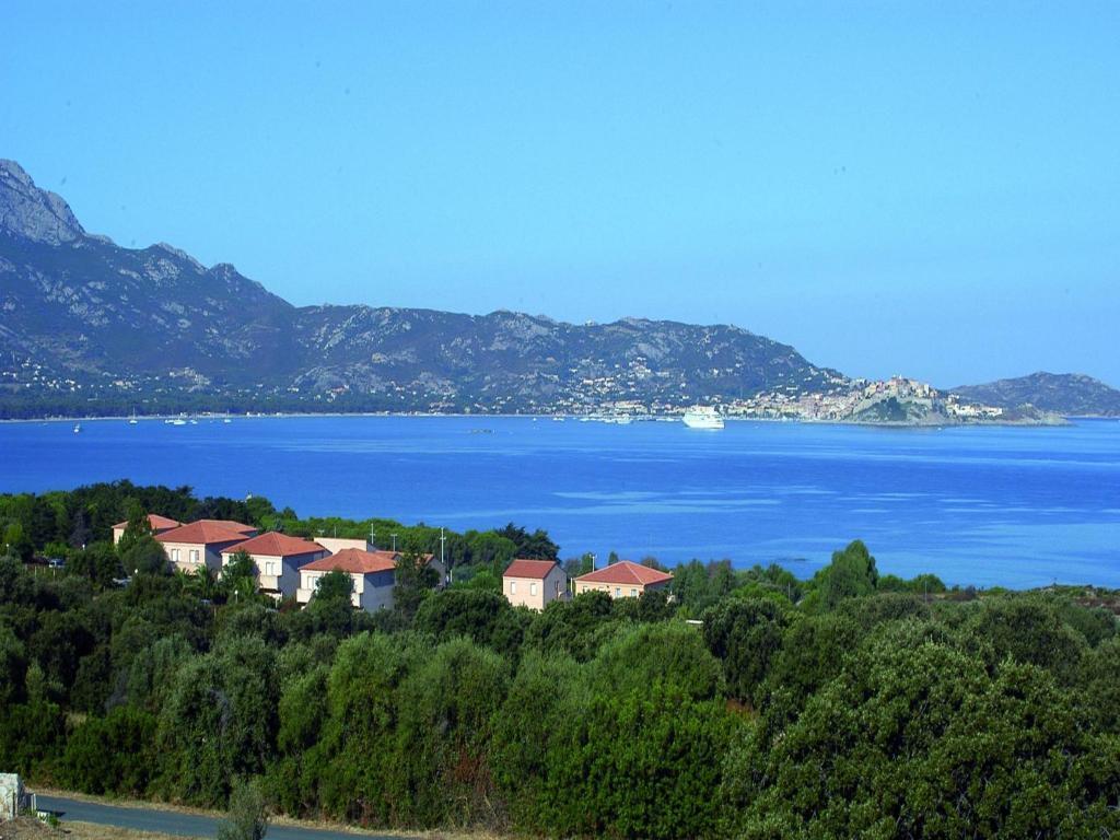 Residence Arinella Лумйо Екстер'єр фото