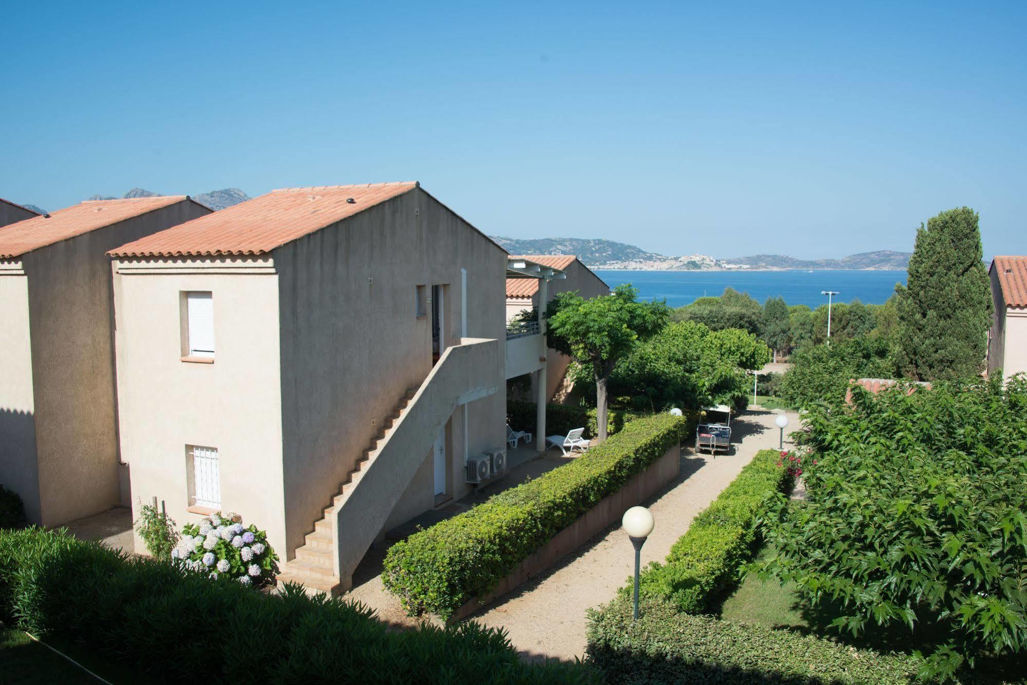 Residence Arinella Лумйо Екстер'єр фото