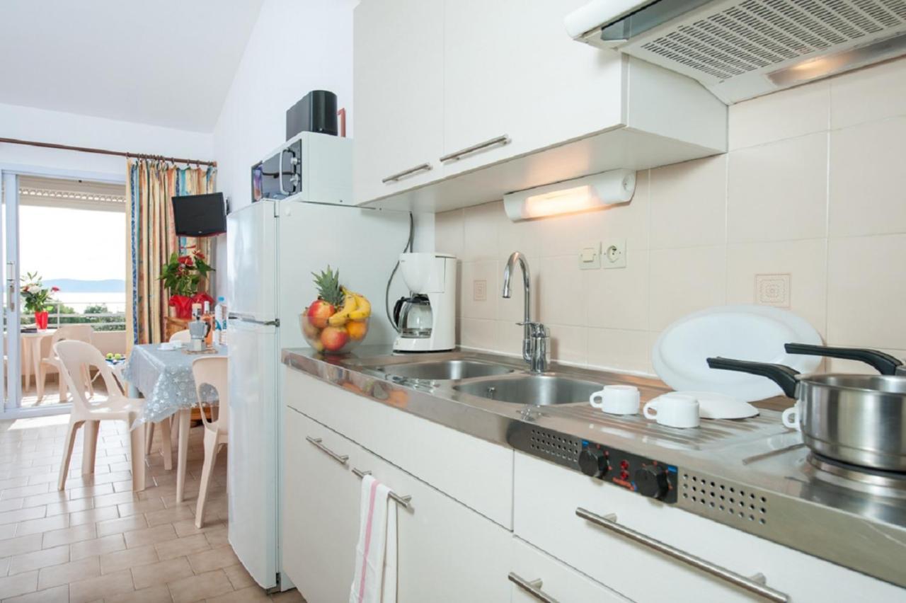 Residence Arinella Лумйо Екстер'єр фото